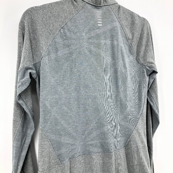 UNDER ARMOUR Threadborne Swyft Zip Gray Pullover - Picture 7 of 13